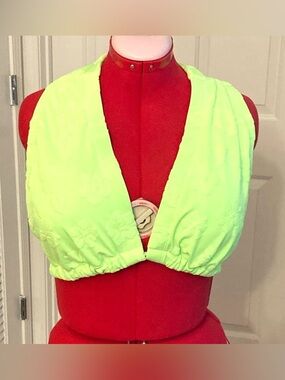Wild Fable Womens Neon Green Bikini Top removable pads Size 1X New